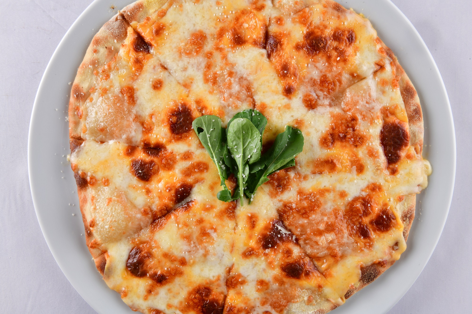 4 Peynirli Pizza